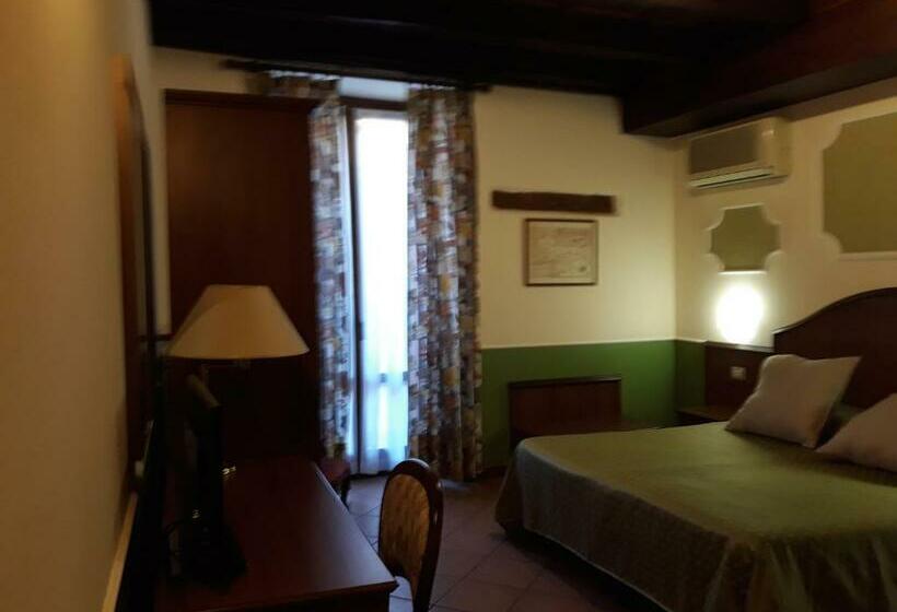 Camera Superiore con Terrazza, Residenza Cavour