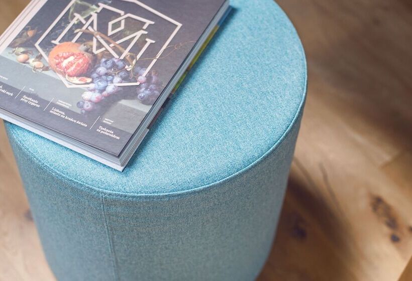 Номер Deluxe Одноместный, Relais & Châteaux Hotel Quadrille   Adults Only