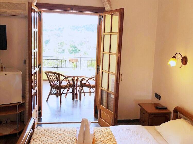 Номер Basic, Regina Corfu