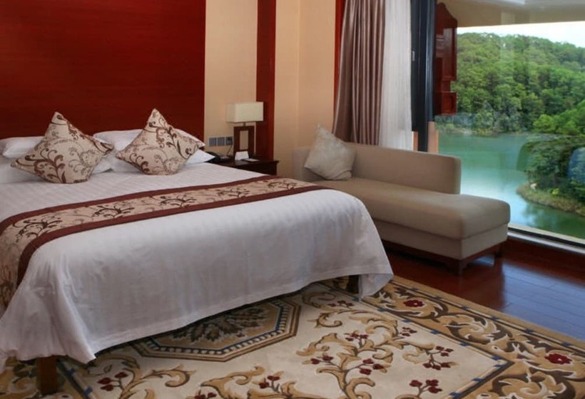 Люкс, New Century Resort & Spa Puer