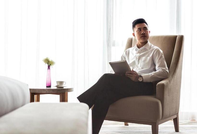 Номер Deluxe, Pullman Zhuhai