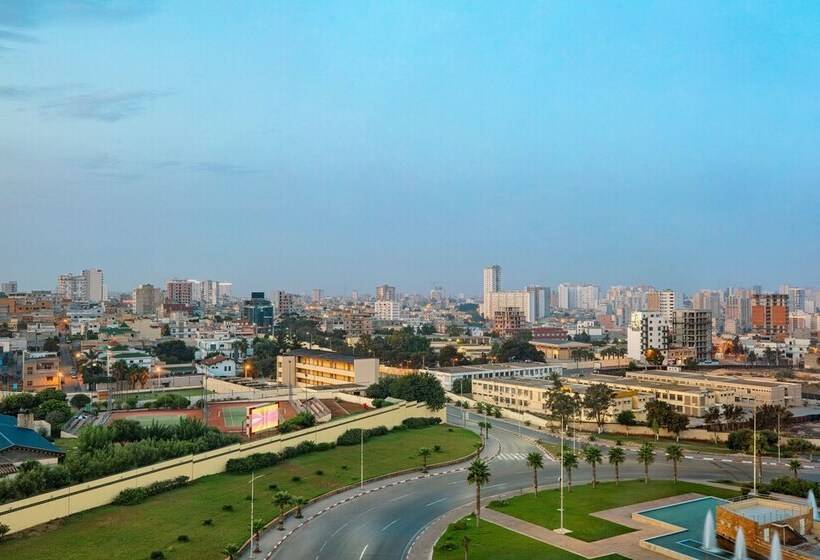 اتاق کلاسیک با چشم‌انداز شهر, Four Points By Sheraton Oran