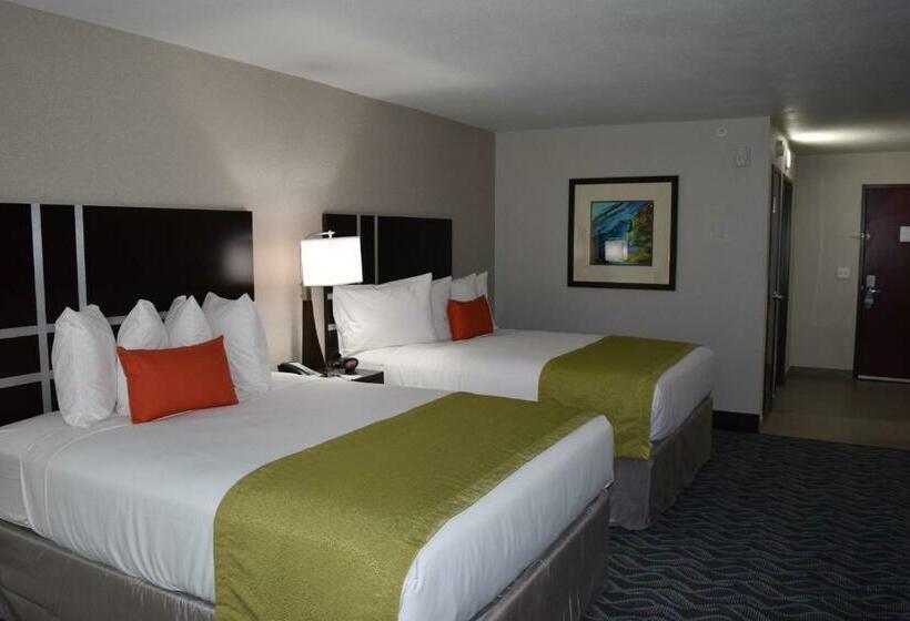 带2个双人床的标准工作室, Best Western Plus Hardeeville Inn & Suites