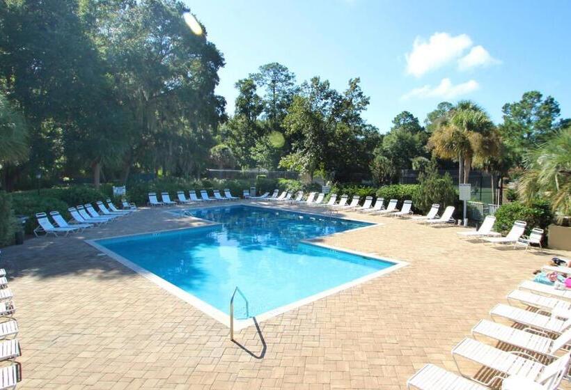 Апартаменты 2 Спальни, Evian At Shipyard By Hilton Head Accommodations