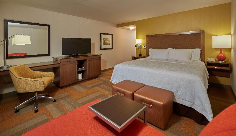 Номер Стандарт Вид на Реку, Hampton Inn & Suites Hood River