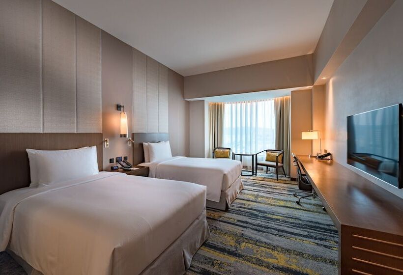 스탠다드 룸, Hilton Kota Kinabalu