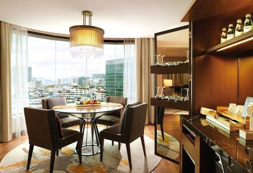 이그제큐티브 스위트, Hilton Kota Kinabalu