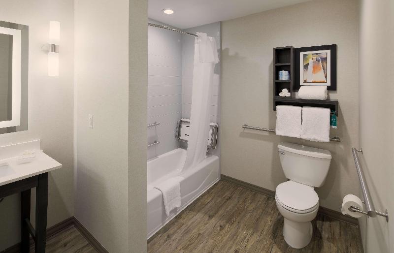 سوئیت 2 خوابه, Homewood Suites By Hilton Topeka