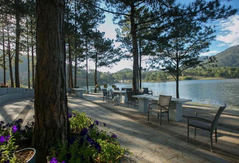 اتاق کلاسیک با تخت دونفره, Terracotta Hotel & Resort Dalat