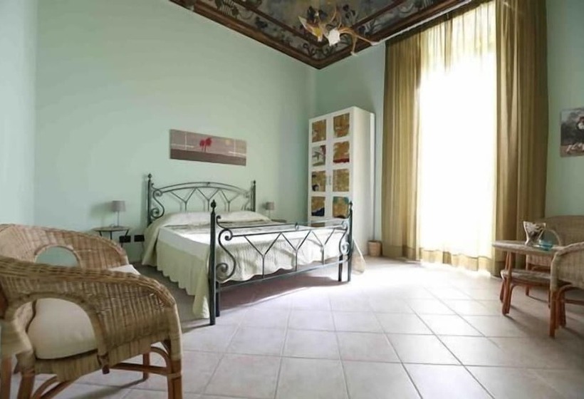 غرفة قياسية ثلاثية, Promenade B&b