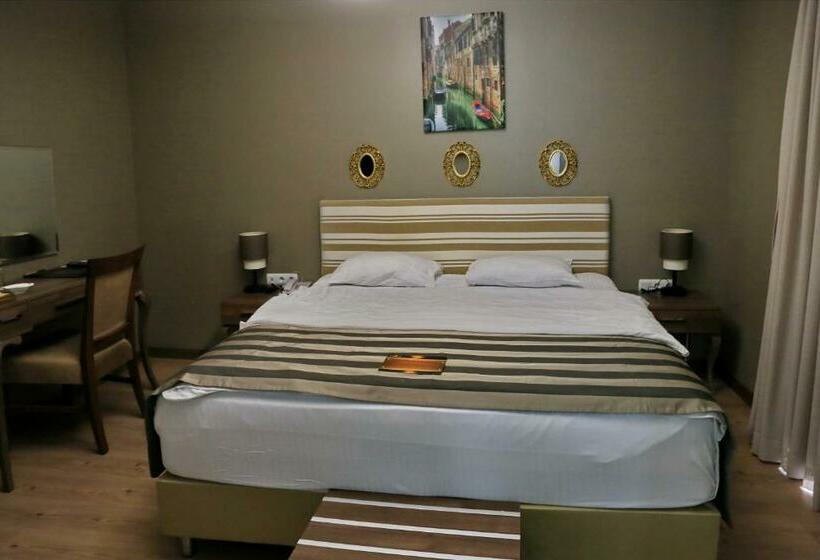 اتاق استاندارد, Adana City Boutique