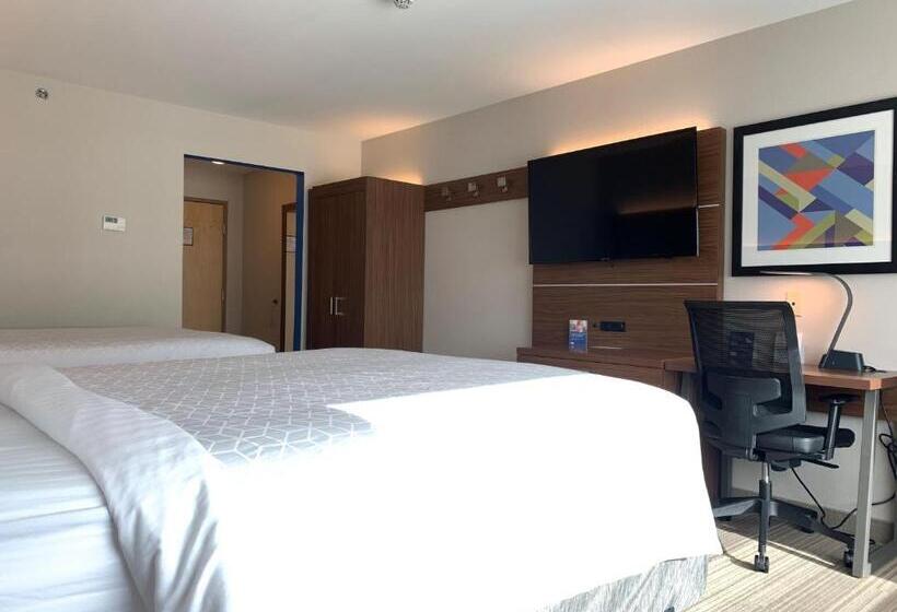 Номер Стандарт Адаптированный для Инвалидов, Holiday Inn Express & Suites Danville, An Ihg