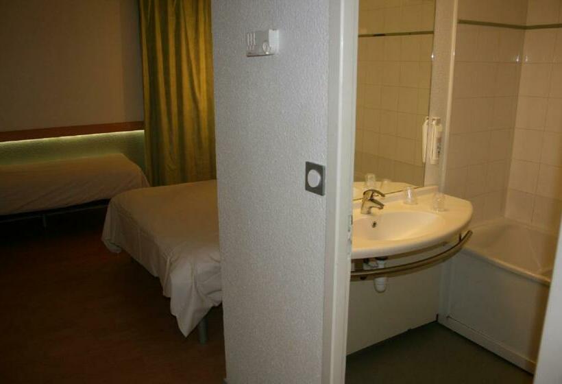 스탠다드 트리플 룸, Ibis Budget Cannes Mougins
