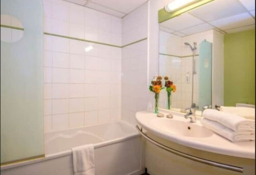 스탠다드 트리플 룸, Ibis Budget Cannes Mougins