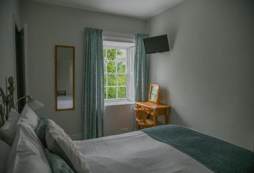 Номер Стандарт, Lowbyer Manor Country House