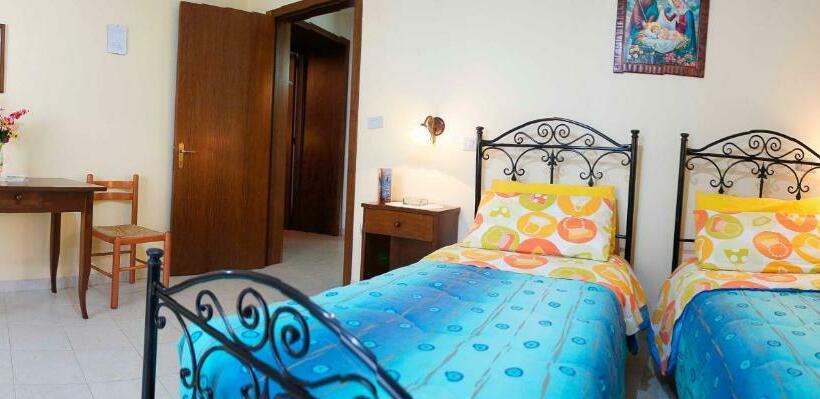 标准间, Albergo Vittoria