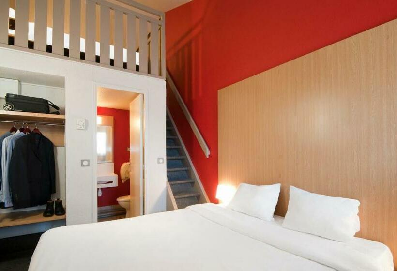 Четырехместный Номер Стандарт, B&b Hotel Saint Etienne La Terrasse