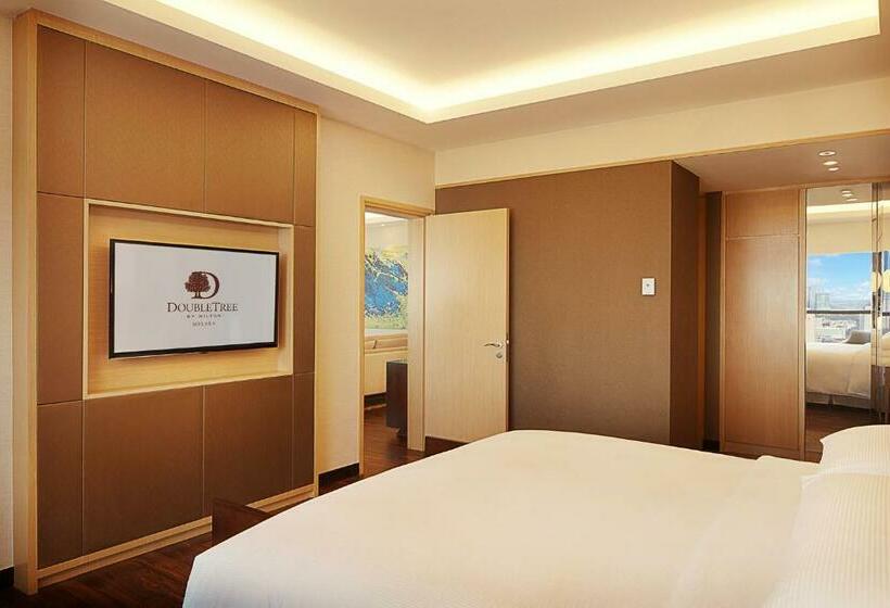 سوئیت با تخت بزرگ, Doubletree By Hilton Melaka