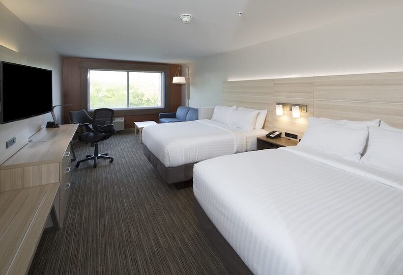 身障者適用スイートルーム, Holiday Inn Express & Suites Alpena   Downtown, An Ihg