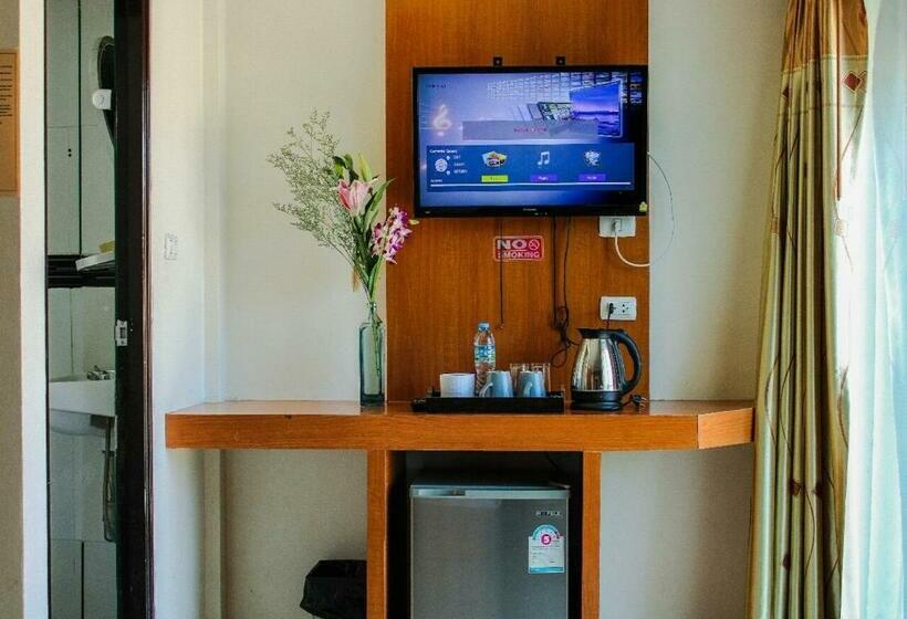 디럭스 룸, Il Mare Patong Place