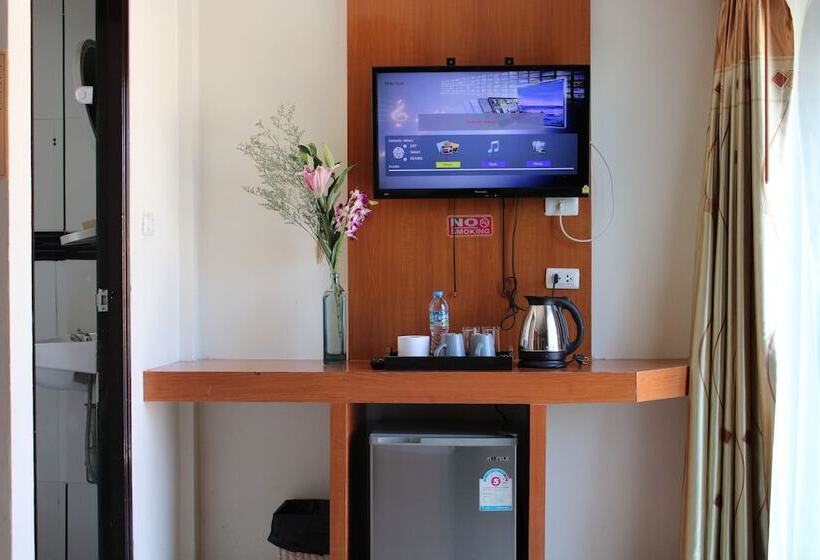 스위트, Il Mare Patong Place
