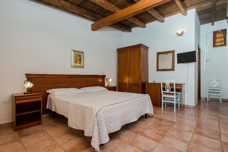 Номер Стандарт, Relais Masseria Casina Dei Cari