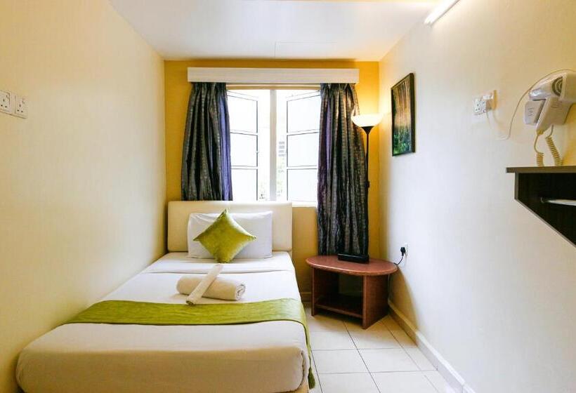 اتاق اکونومی یک تخته, Golden Lodge