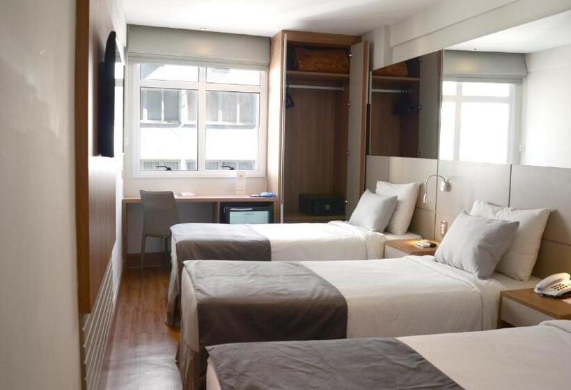 Quarto Triplo Estandar, Atlantico Travel Copacabana