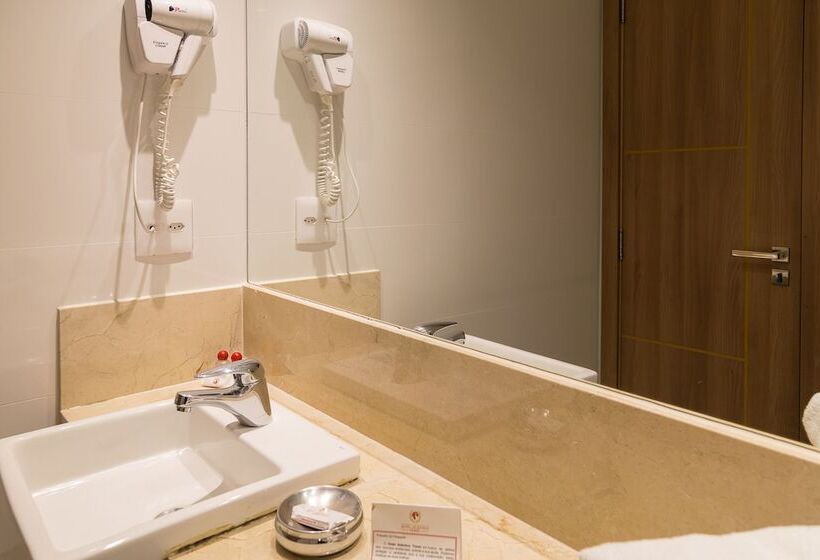 Quarto Deluxe, Atlantico Travel Copacabana