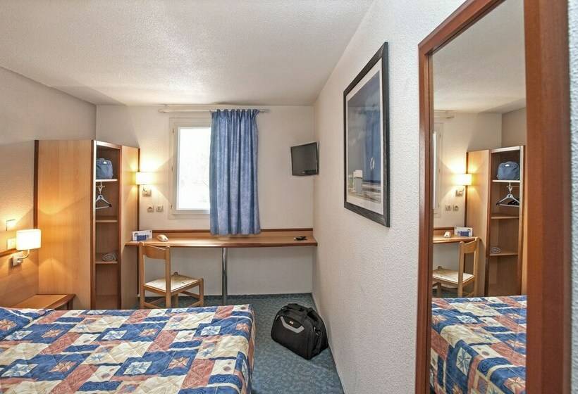 Quarto Estandar, Brit Hotel Essentiel Millau