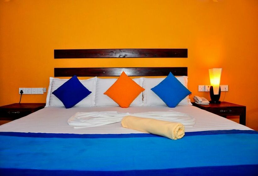 Номер Deluxe Вид на Бассейн, Ceylan Lodge