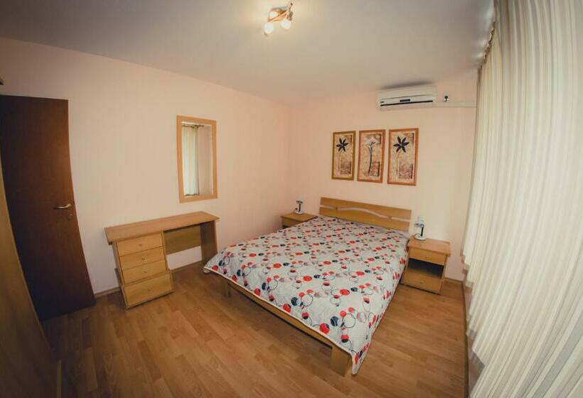 Apartamento 1 Dormitório com Sacada, Prestige Fort Beach  Full Board