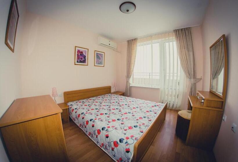 Apartamento 1 Dormitório com Sacada, Prestige Fort Beach  Full Board