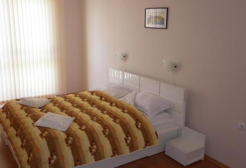 Апартаменты 1 Спальня с Балконом, Prestige Fort Beach  Full Board