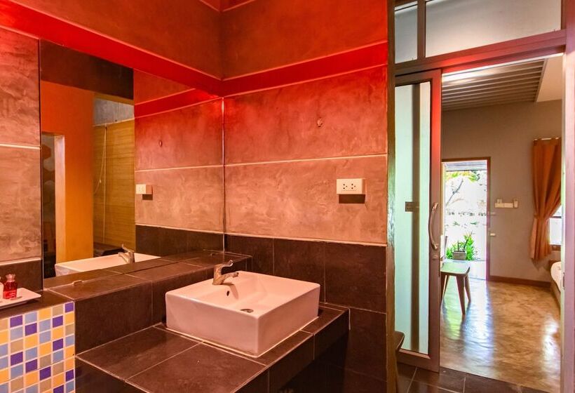 Номер Deluxe, Namsai Resort Kanchanaburi