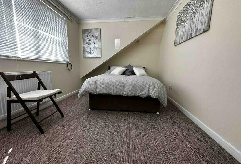 Номер Basic, Silverdale House