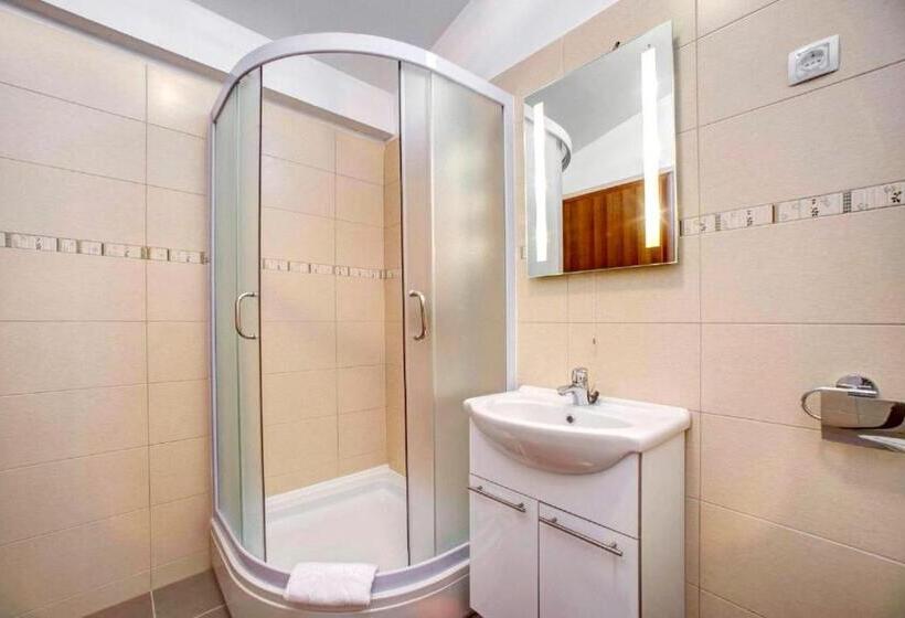 سوییت سوپریور با چشم‌انداز دریا, Refresh Boutique Suites   Central Point