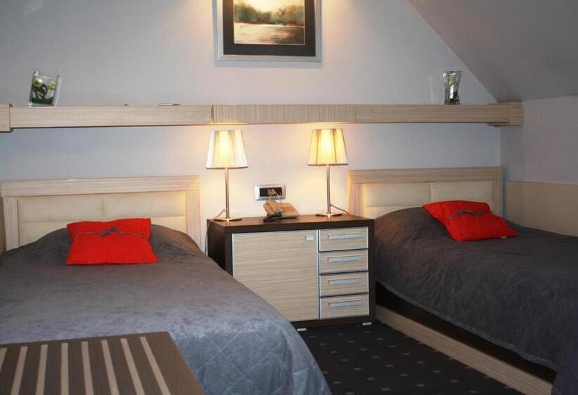 اتاق استاندارد با چشم‌انداز, Garni Hotel Leopold I