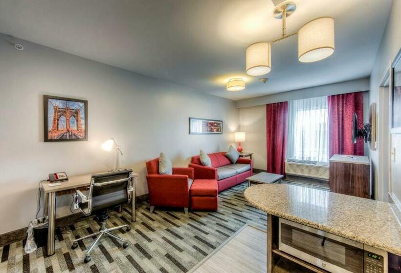 身障者適用キングサイズベッドルーム, Staybridge Suites   University Area Osu, An Ihg
