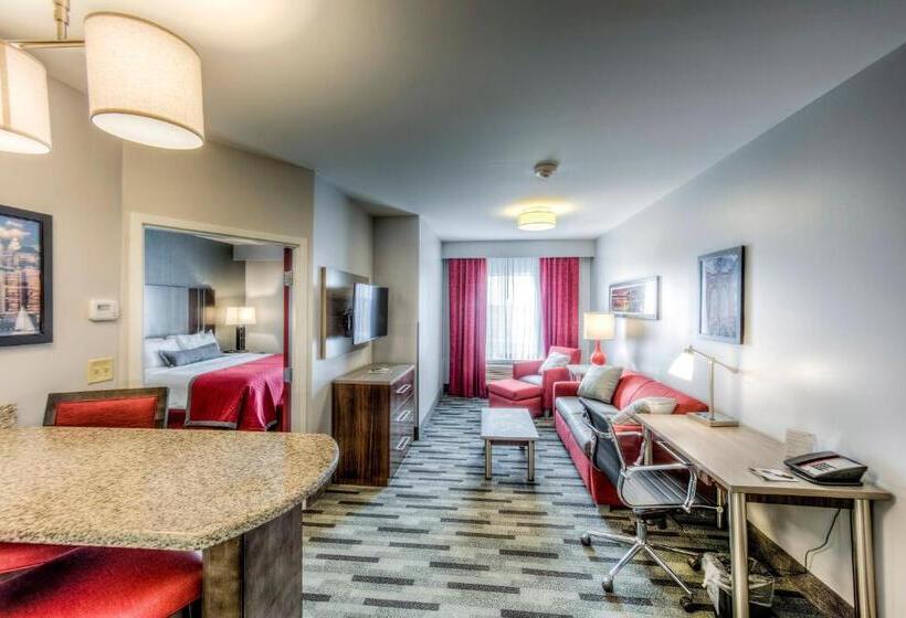 キングサイズベッドのスイートルーム, Staybridge Suites   University Area Osu, An Ihg