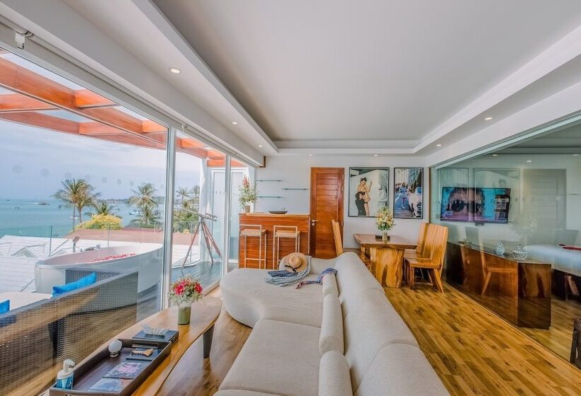 سوئیت پنت هاوس, The Privilege Hotel Ezra Beach Club