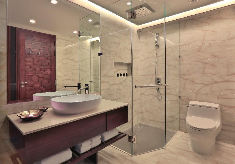 اتاق لوکس, The Privilege Hotel Ezra Beach Club