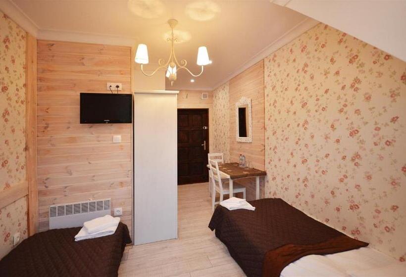 Comfort room with balcony, Okrągłe Resort Ski & Safari