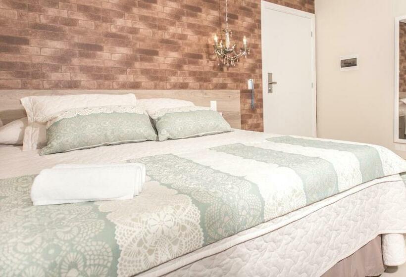 اتاق لوکس, Villareal  Charme