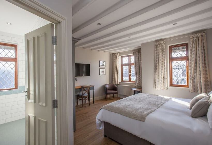 Номер Superior, The Woodborough Inn