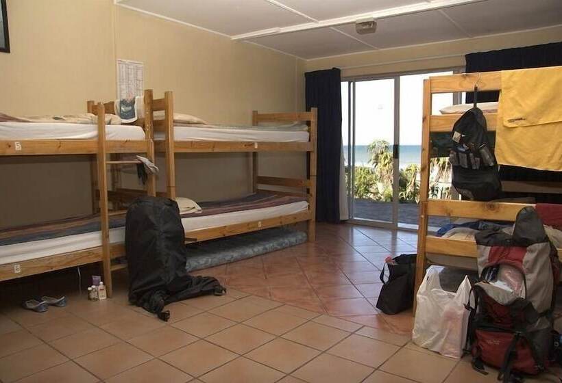Кровать в Общей Комнате, Island Vibe Jeffreys Bay