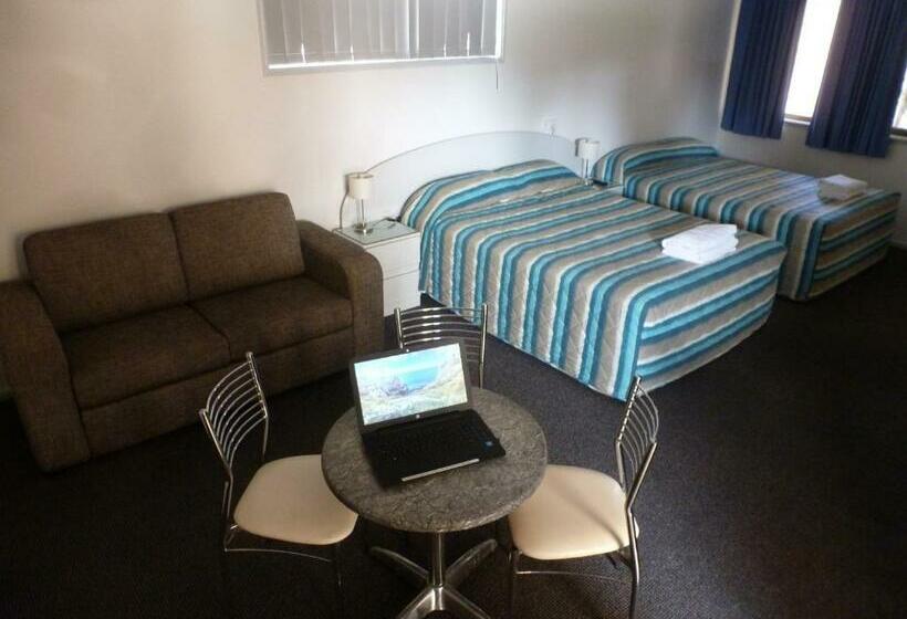 ファミリールーム, Aspley Carsel Motor Inn