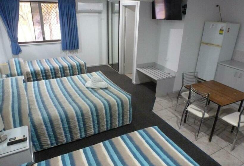 ファミリールーム, Aspley Carsel Motor Inn