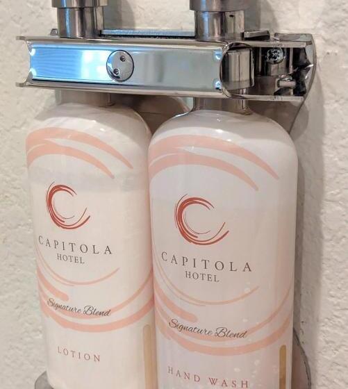 اتاق سوپریور, Capitola