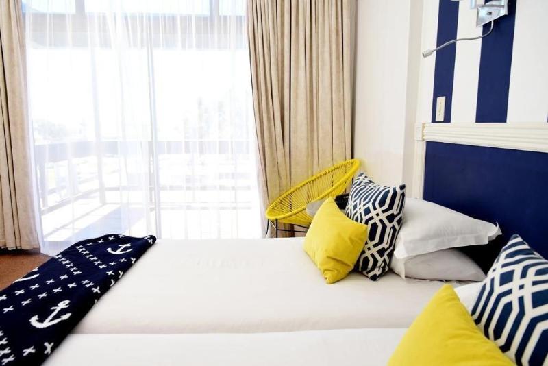 Номер Deluxe, Hoedjiesbaai